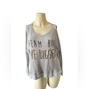 Wild Kiss light grey graphic long-sleeve sweatshirt with cold-shoulder Women M